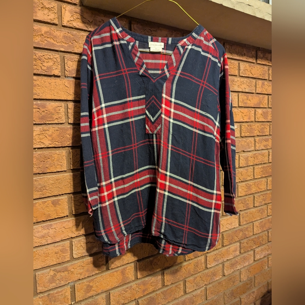 2 for $15 Van Huesen Plaid V-Neck 3/4 Sleeve Top